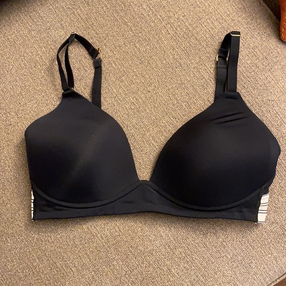 LIVELY Deep V No Wire Plunge Bra 36D - Picture 7 of 14